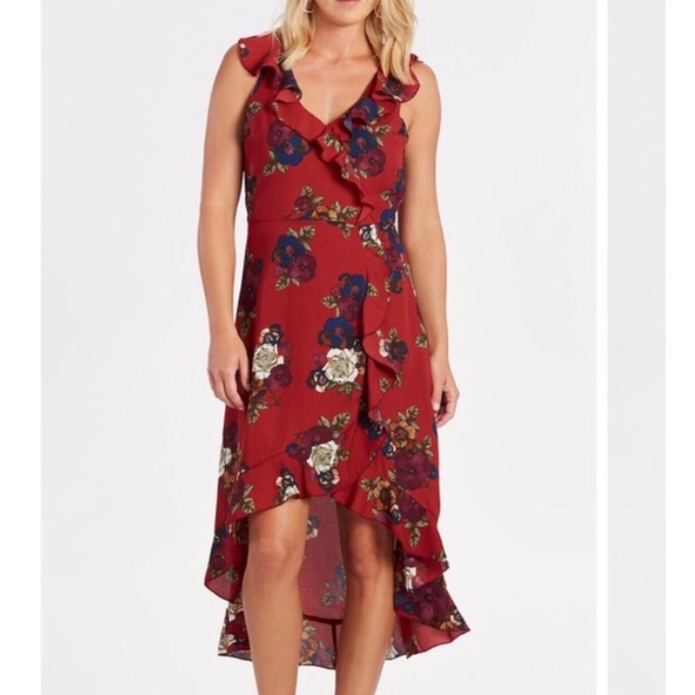 NWT Evereve Allison Joy Red Floral Ruffle Faux Wrap Midi Dress, Medium